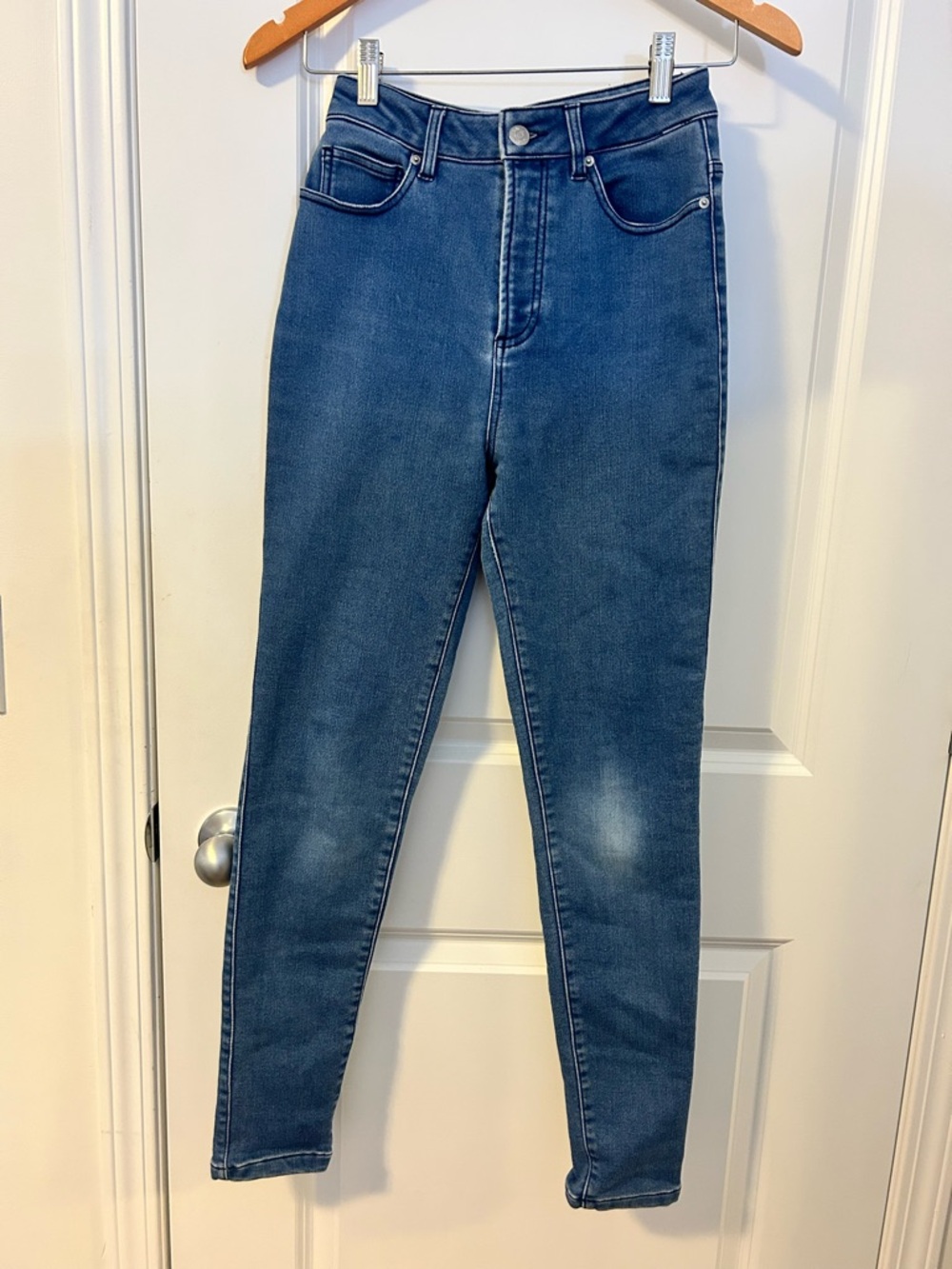 twik Dark Blue High-Rise Skinny Jeans, size 26